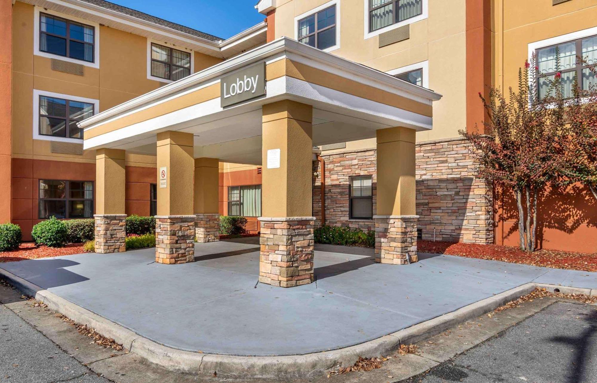 Suburban Studios Columbus Bradley Park Ngoại thất bức ảnh
