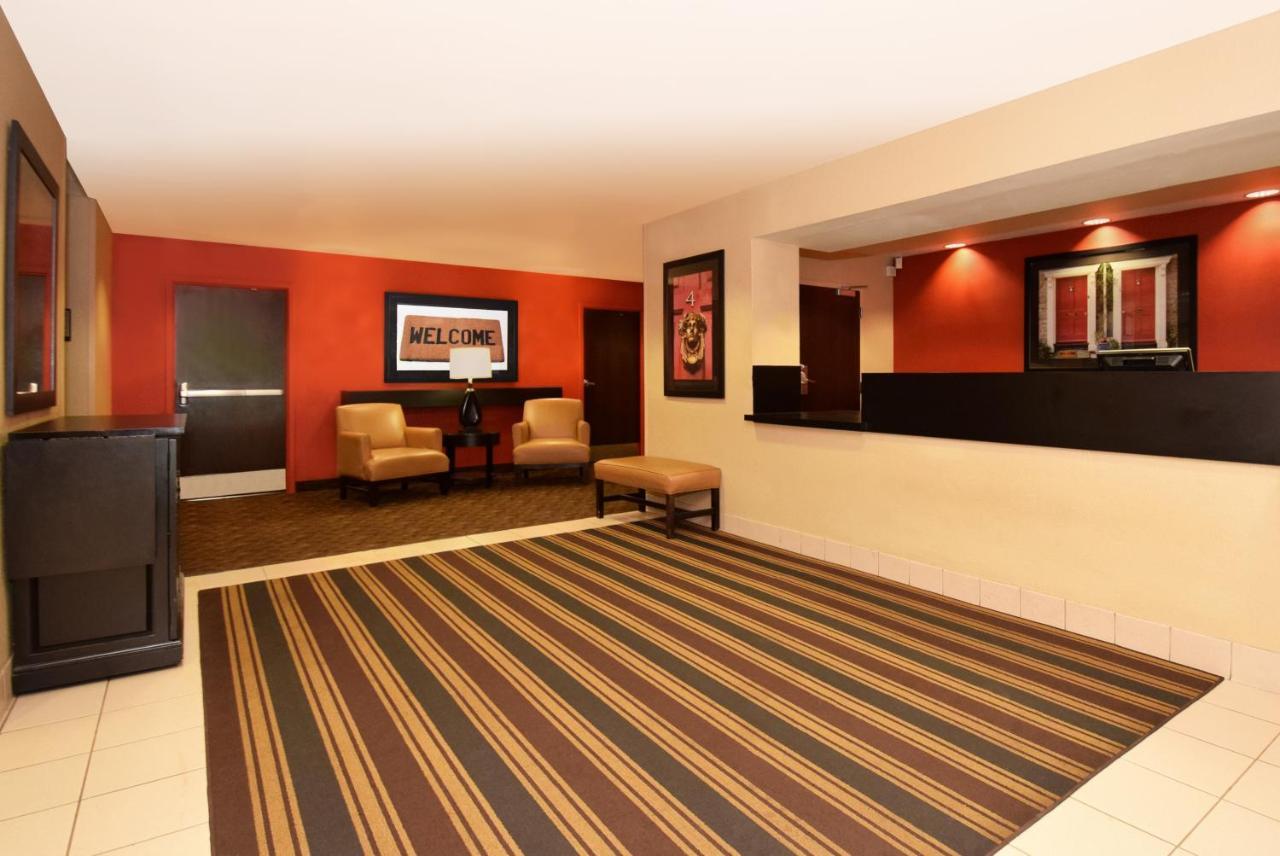 Suburban Studios Columbus Bradley Park Ngoại thất bức ảnh